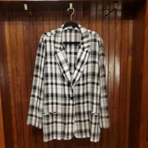 FASHION BUG SIZE 26/28 Plaid Black and White Women's Blazer